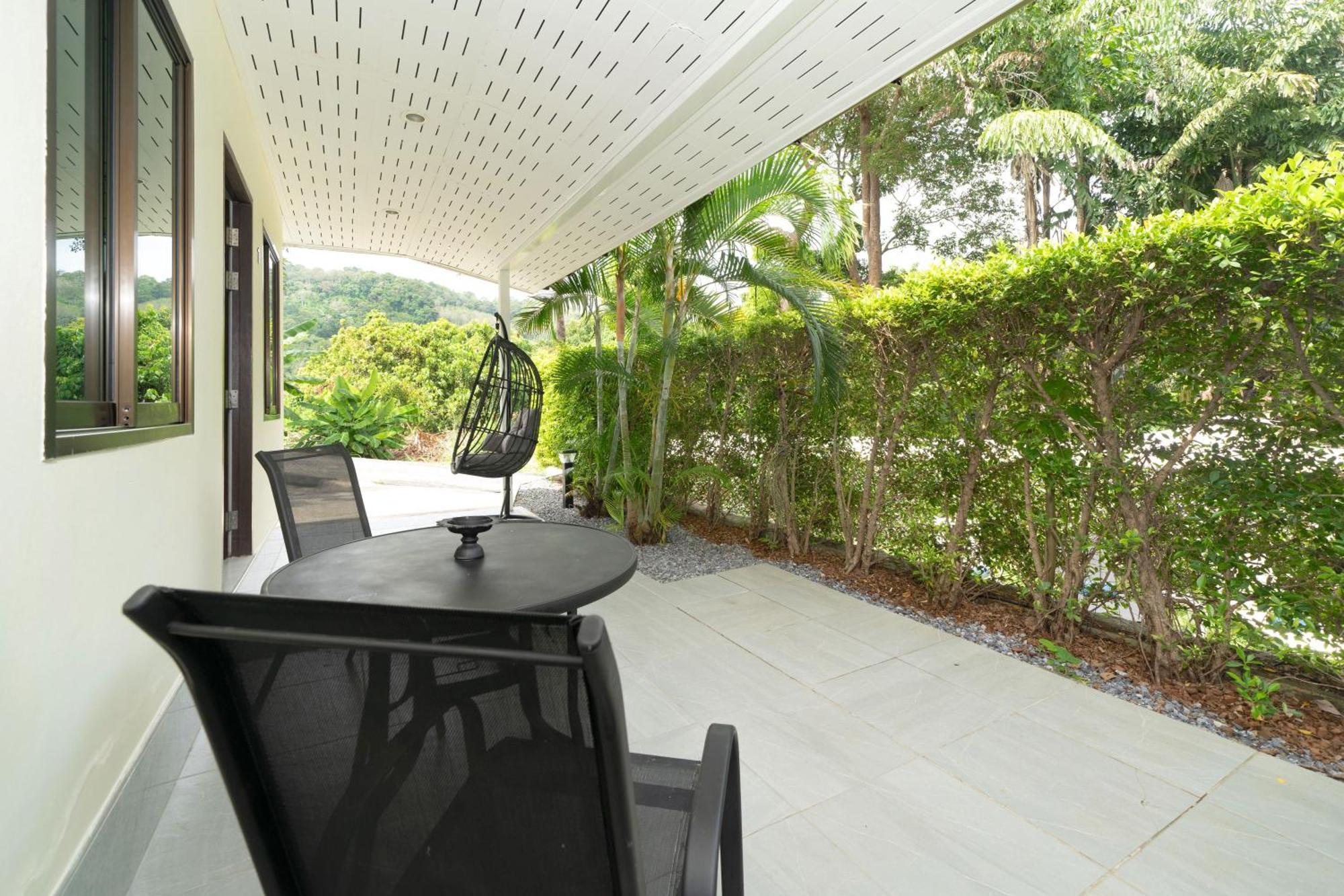 Oxavia Garden Oasis In Nai Harn - Your Private Tropical Garden With 3 Cabins And Jacuzzi Rawai Extérieur photo