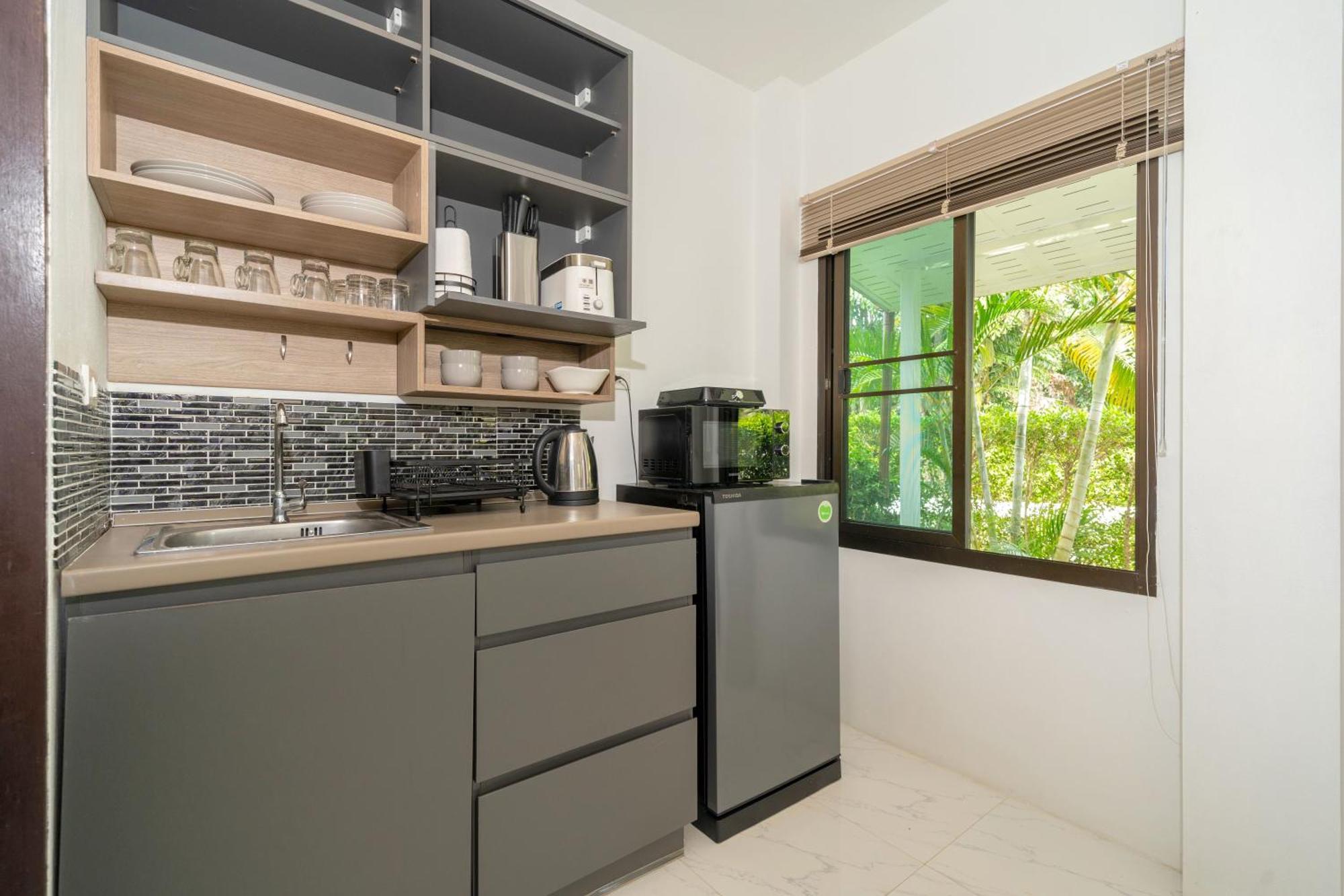 Oxavia Garden Oasis In Nai Harn - Your Private Tropical Garden With 3 Cabins And Jacuzzi Rawai Extérieur photo
