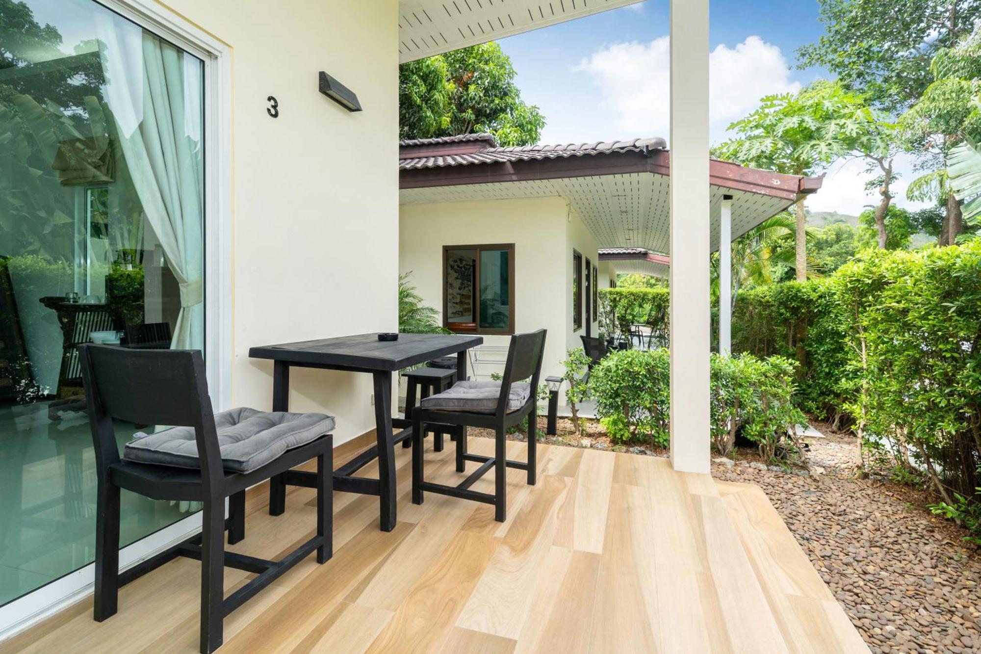 Oxavia Garden Oasis In Nai Harn - Your Private Tropical Garden With 3 Cabins And Jacuzzi Rawai Extérieur photo